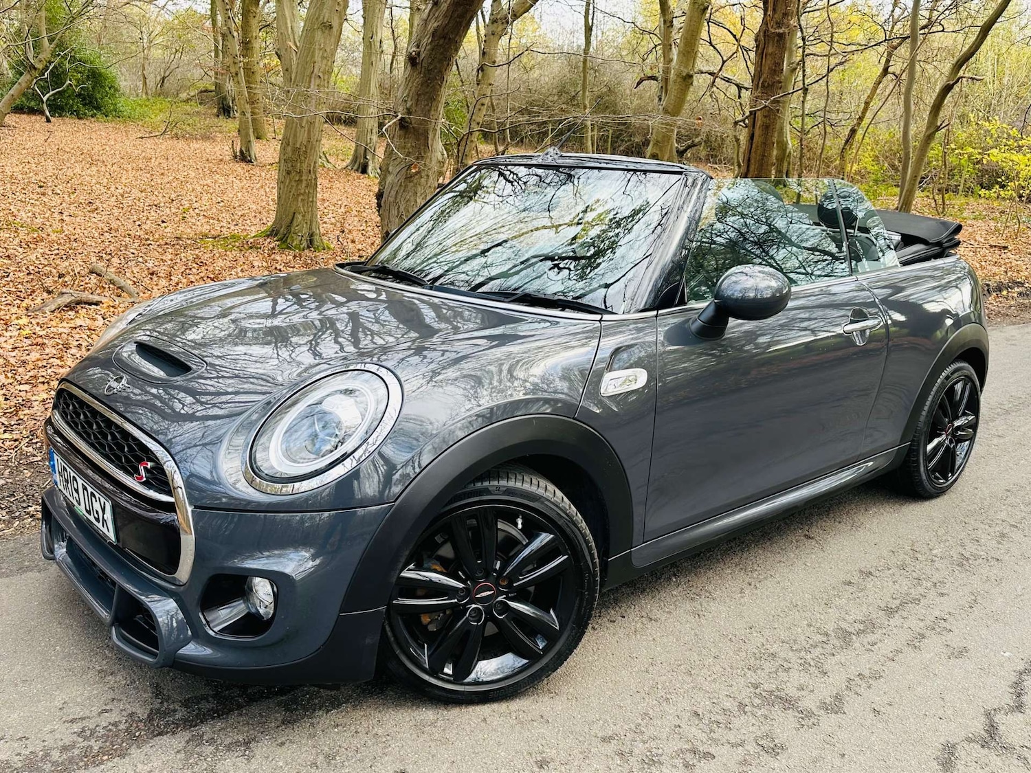 Used MINI Convertible 2019 for sale - 76694814: Photo 5