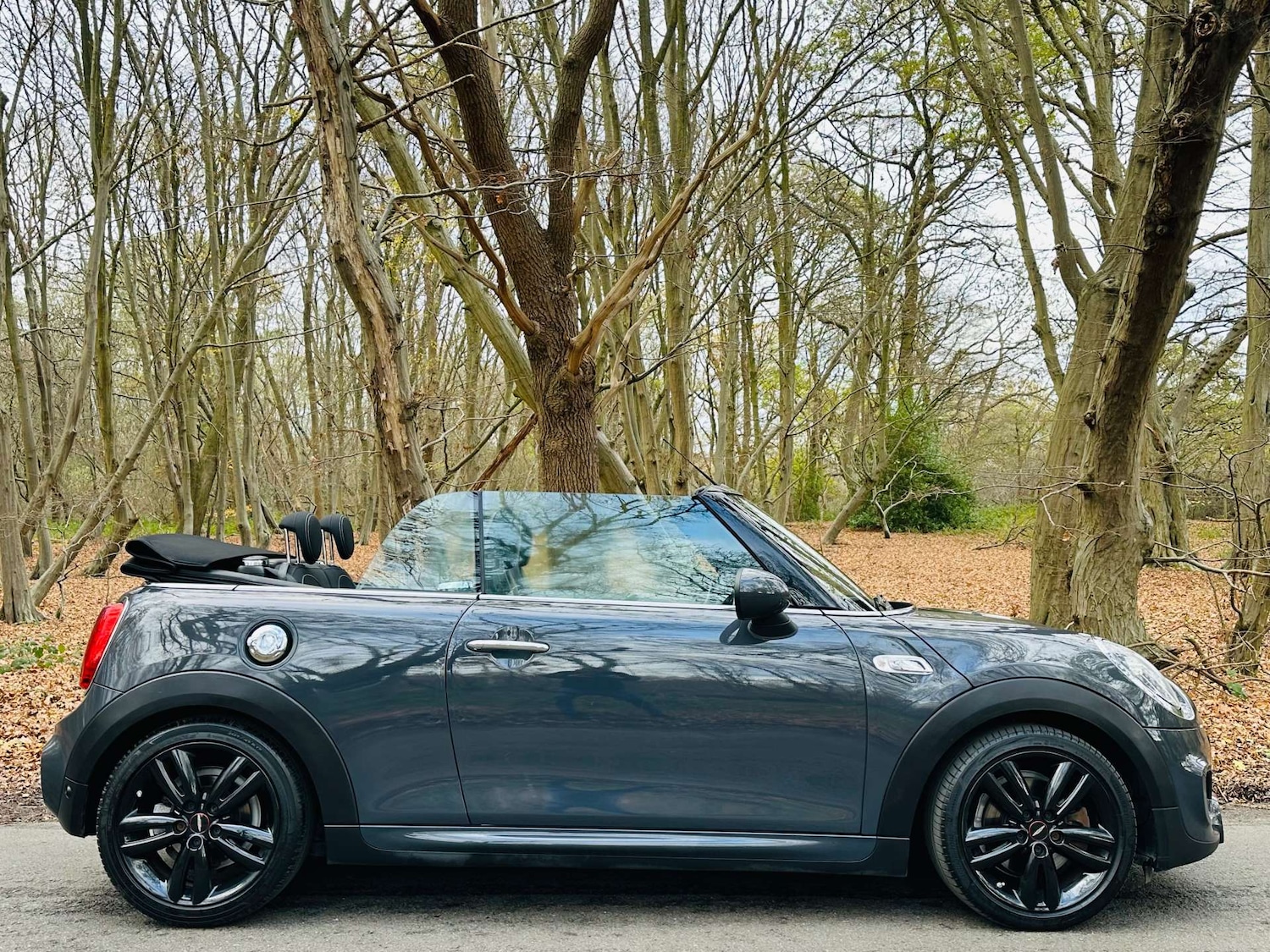 Used MINI Convertible 2019 for sale - 76694814: Photo 50