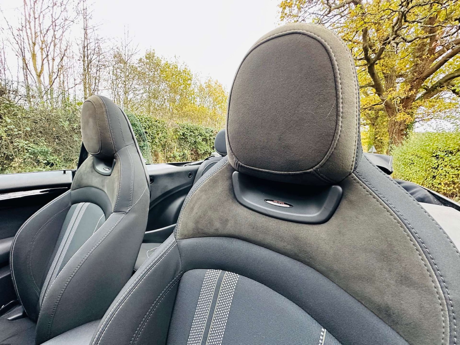 Used MINI Convertible 2019 for sale - 76694814: Photo 9