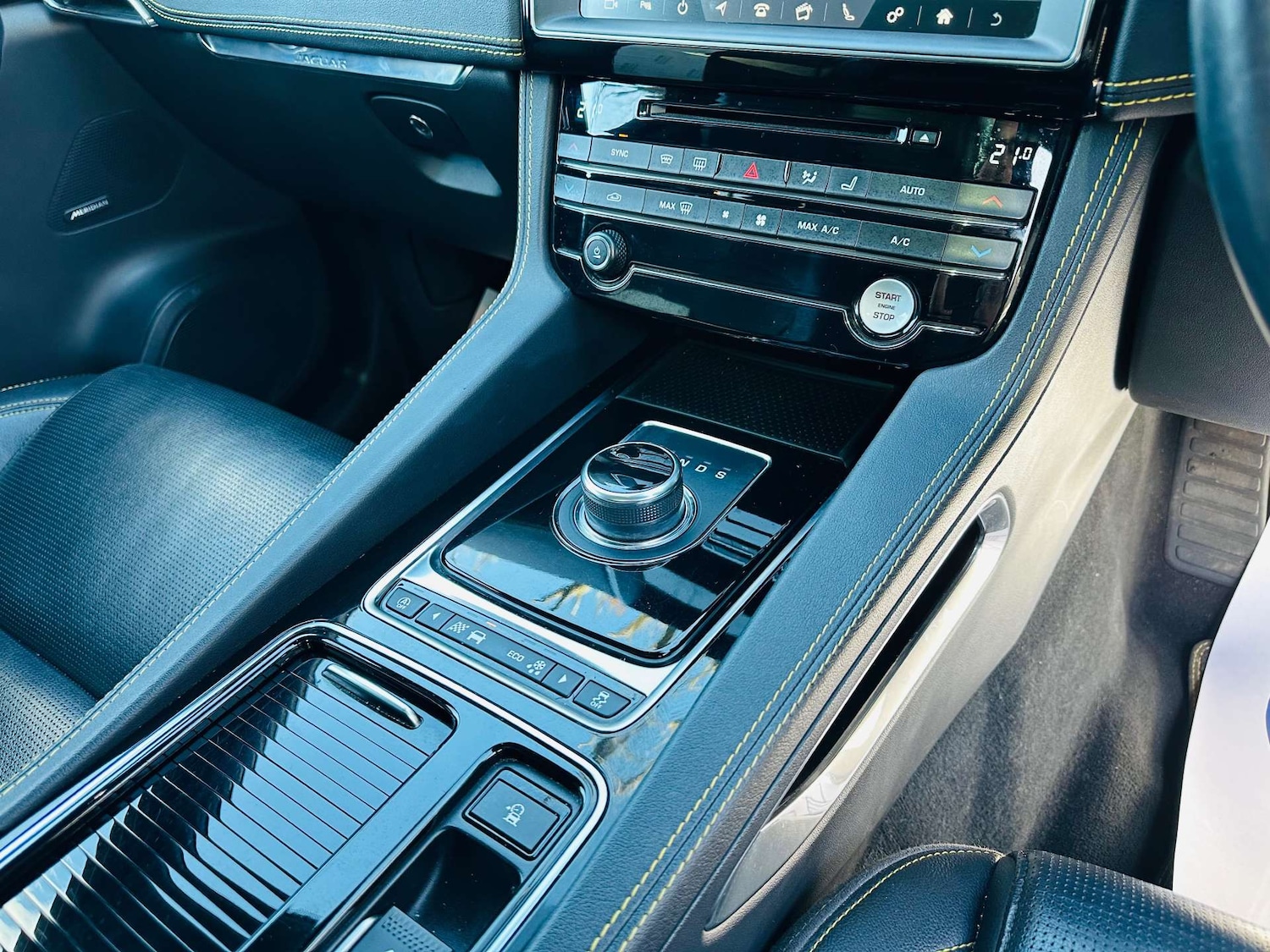 Used Jaguar F-Pace 2020 for sale - 78031025: Photo 18