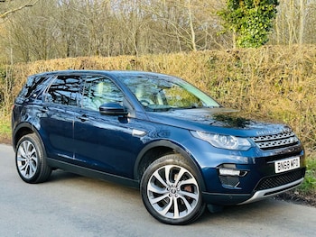 Used Land Rover Discovery Sport 2018 for sale - 77836372: Photo