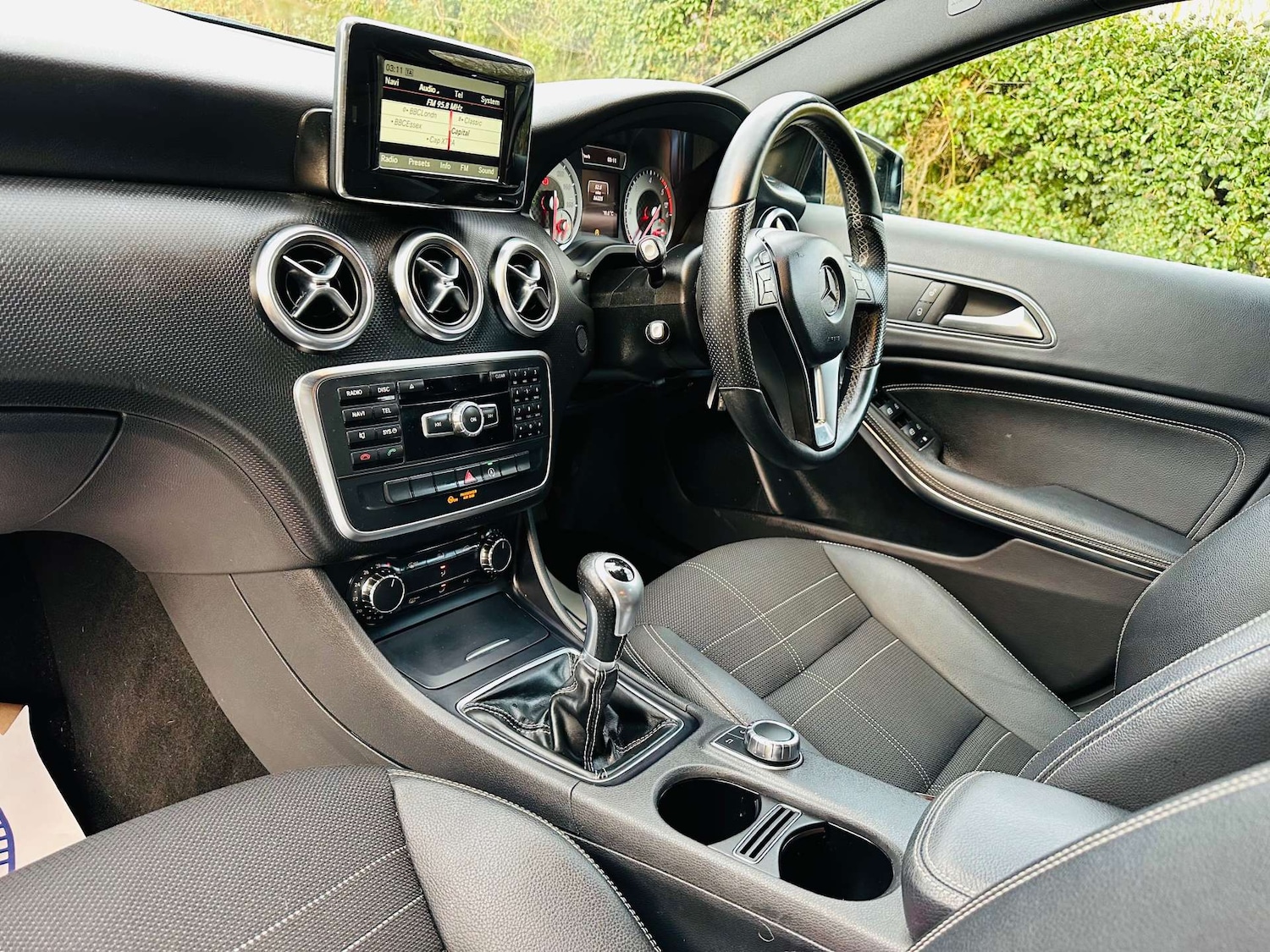 Used Mercedes-Benz A-Class 2015 for sale - 77621878: Photo 7