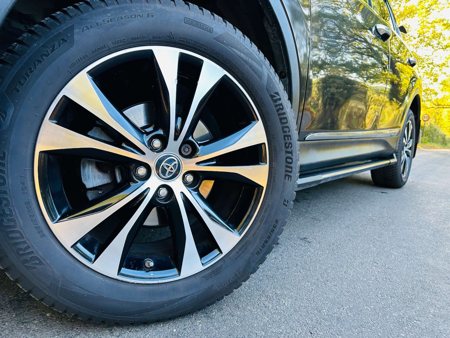 Used Toyota RAV4 2015 for sale - 76363959: Photo 31