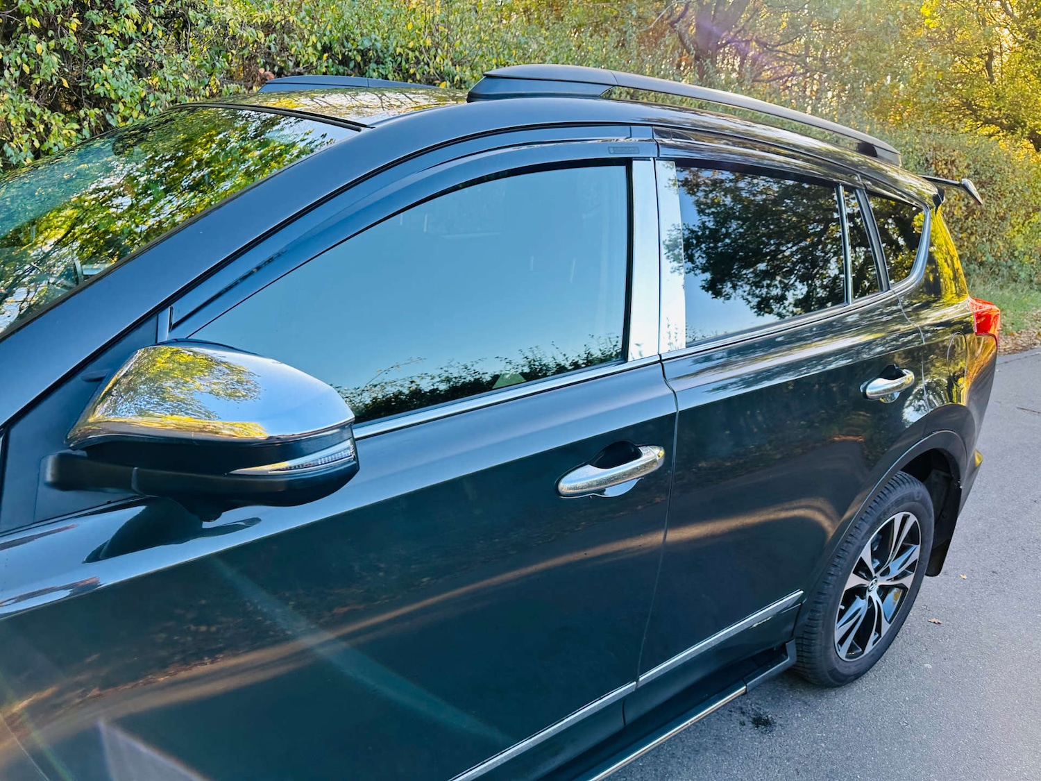 Used Toyota RAV4 2015 for sale - 76363959: Photo 35