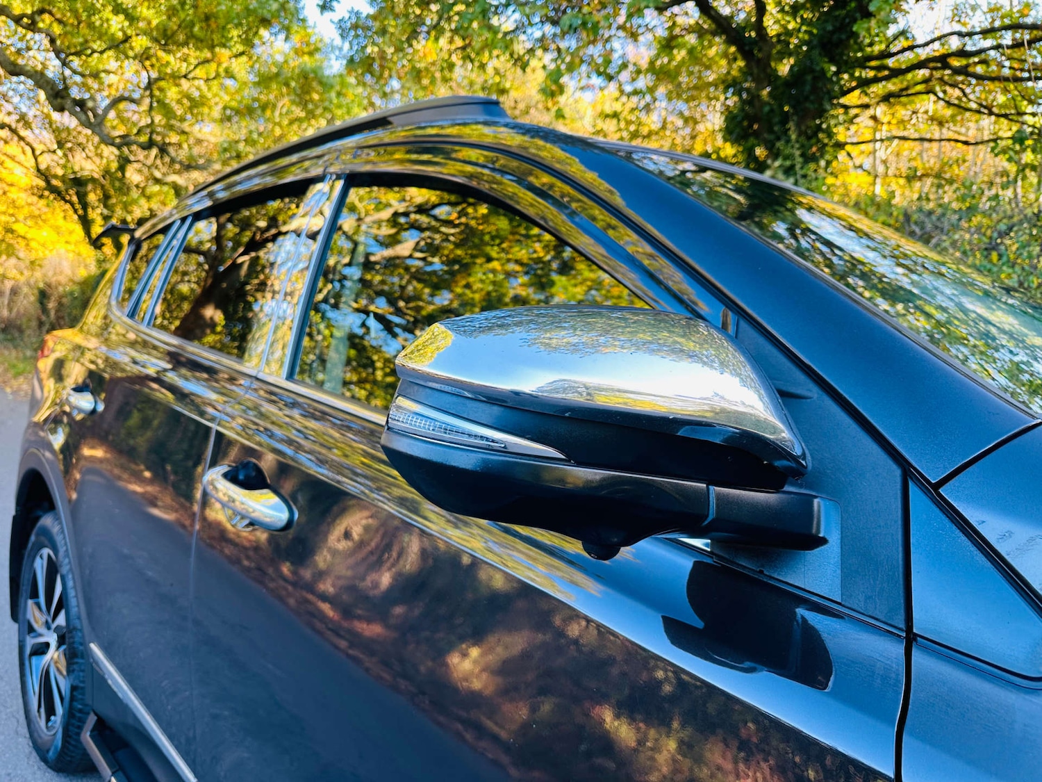 Used Toyota RAV4 2015 for sale - 76363959: Photo 53