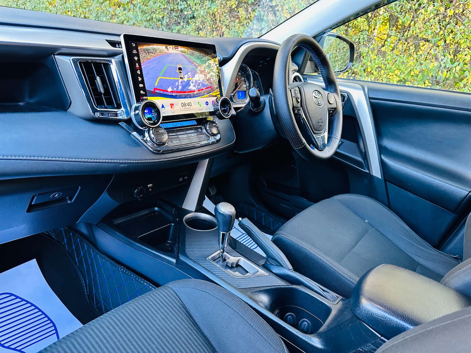 Used Toyota RAV4 2015 for sale - 76363959: Photo 7