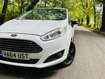 Used Ford Fiesta 2015 for sale - 76003004: Photo