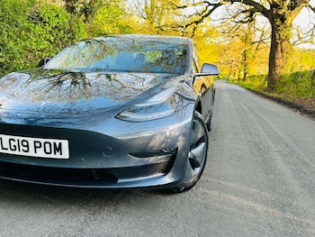 Used Tesla Model 3 2019 for sale - 78297109: Photo