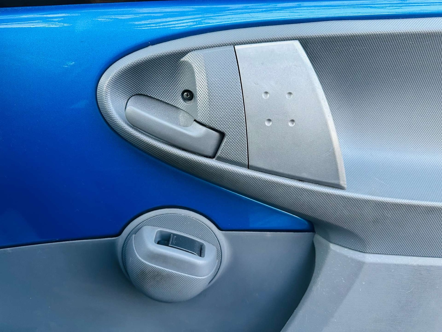 Used Peugeot 107 2009 for sale - 77655604: Photo 16