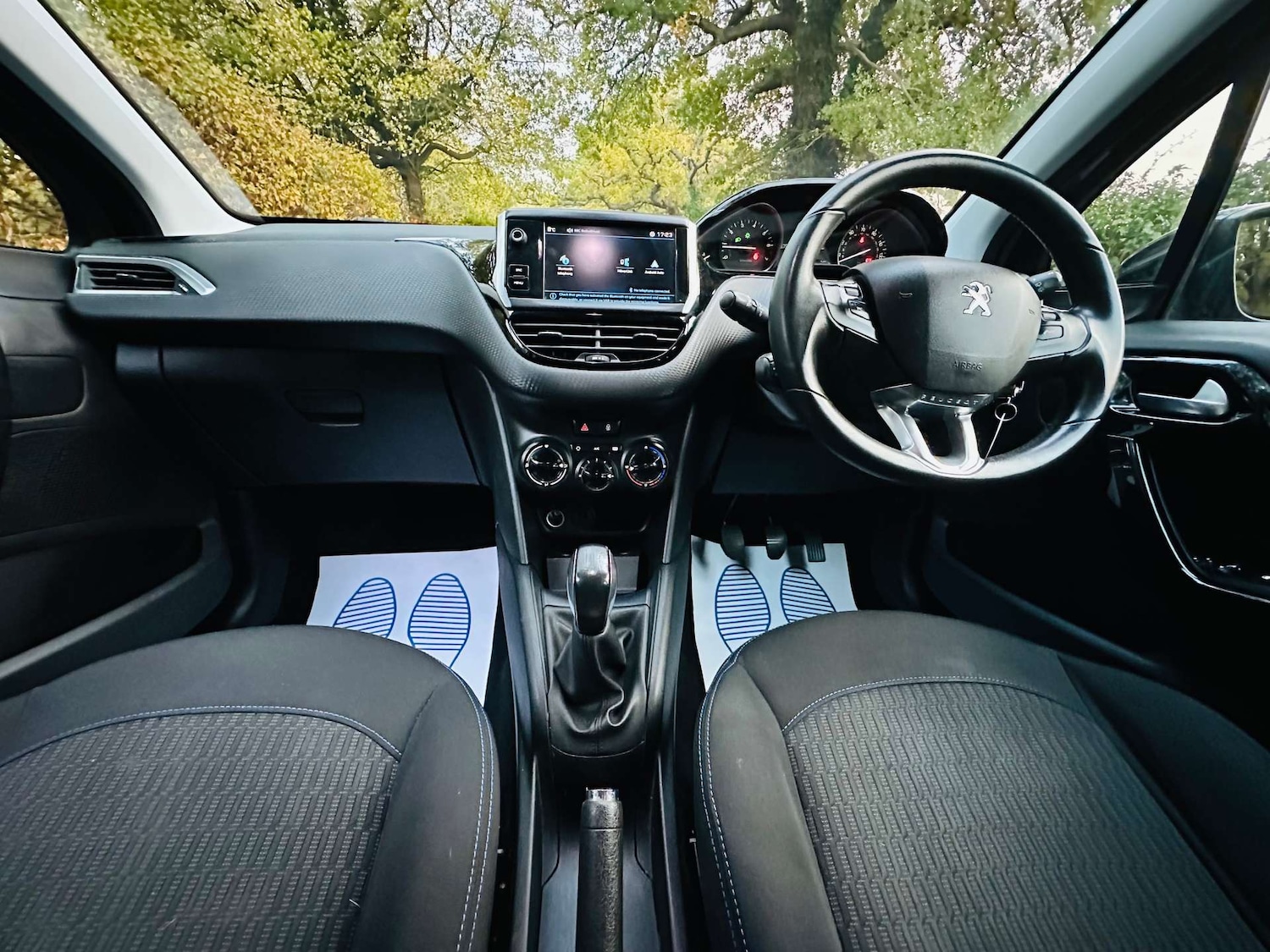 Used Peugeot 208 2018 for sale - 76385764: Photo 10