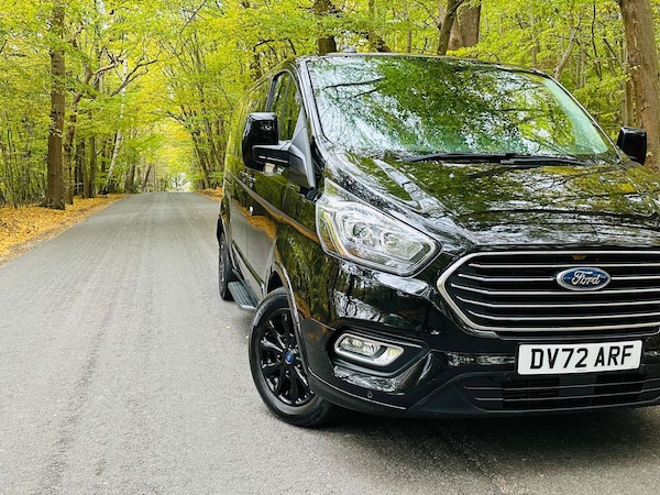 Used Ford Tourneo Custom 2022 for sale - 76290999: Photo 2