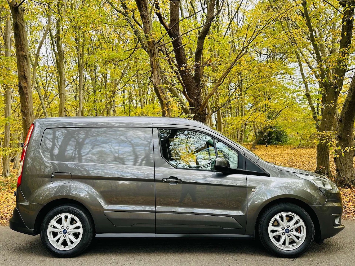 Used Ford Transit Connect 2019 for sale - 76375871: Photo 41