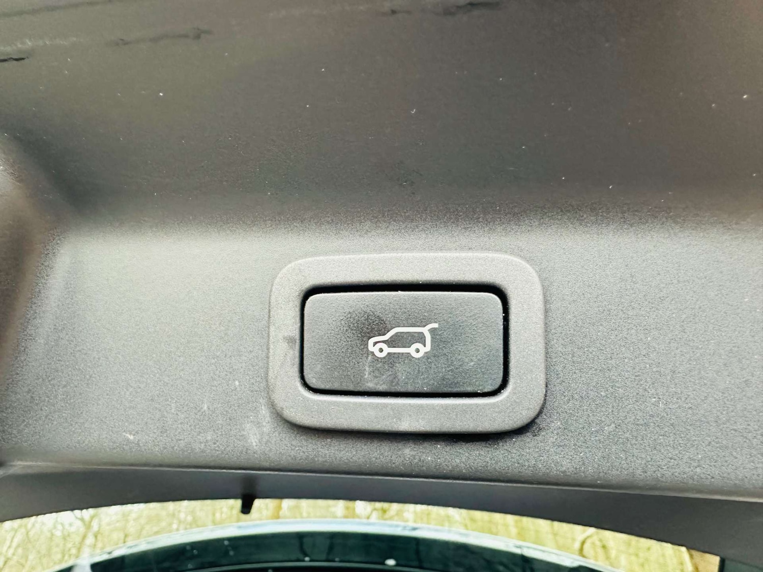 Used Jaguar F-Pace 2017 for sale - 77235359: Photo 39