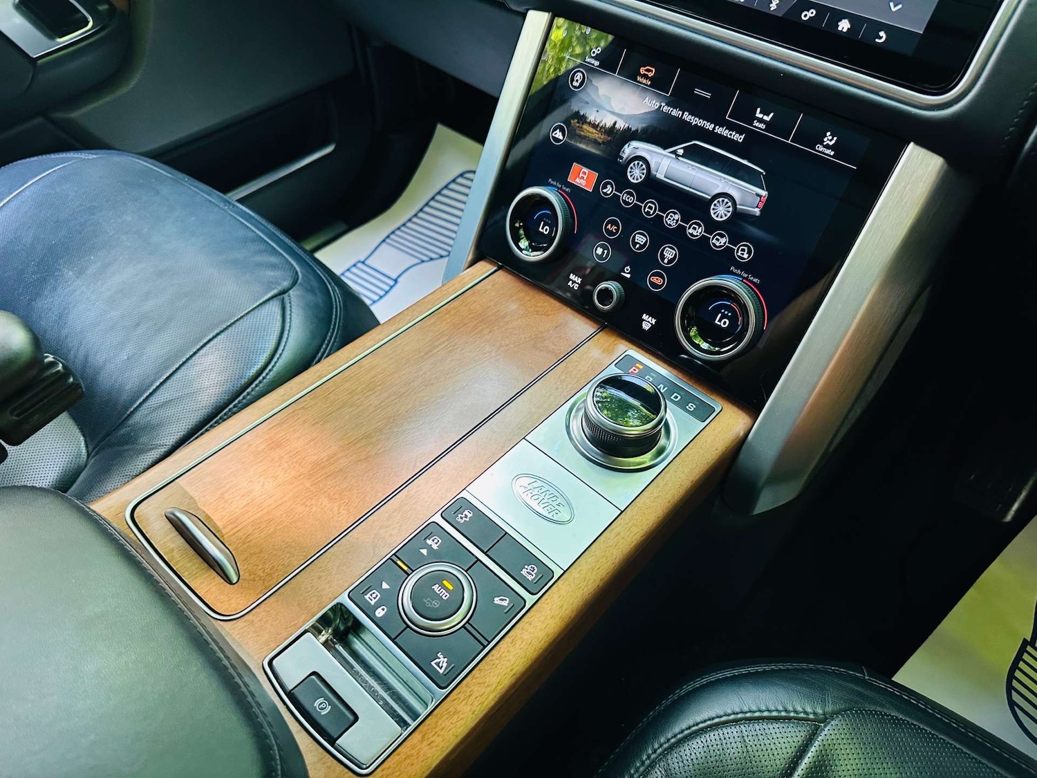 Used Land Rover Range Rover 2019 for sale - 76601829: Photo 17