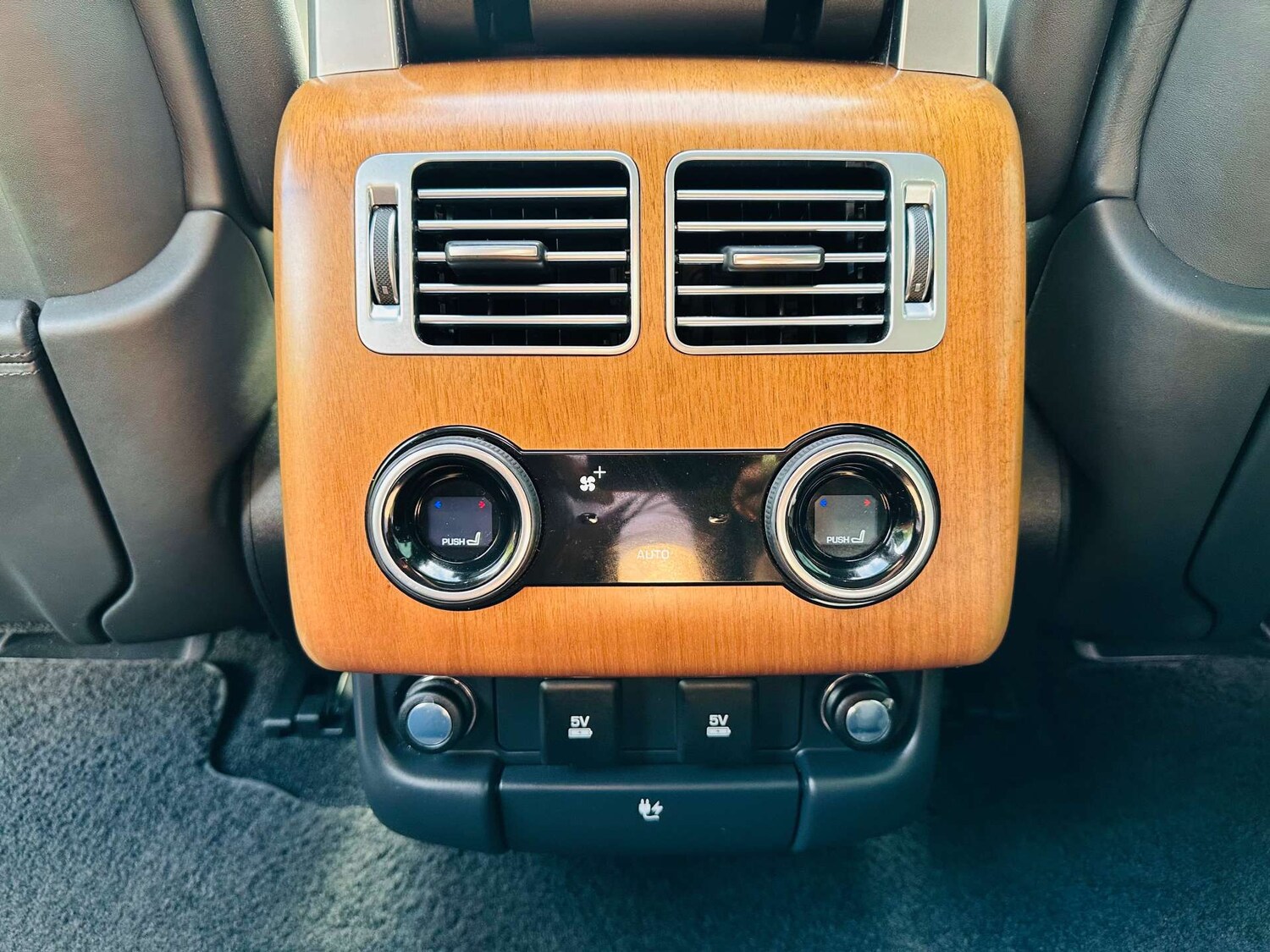 Used Land Rover Range Rover 2019 for sale - 76601829: Photo 28