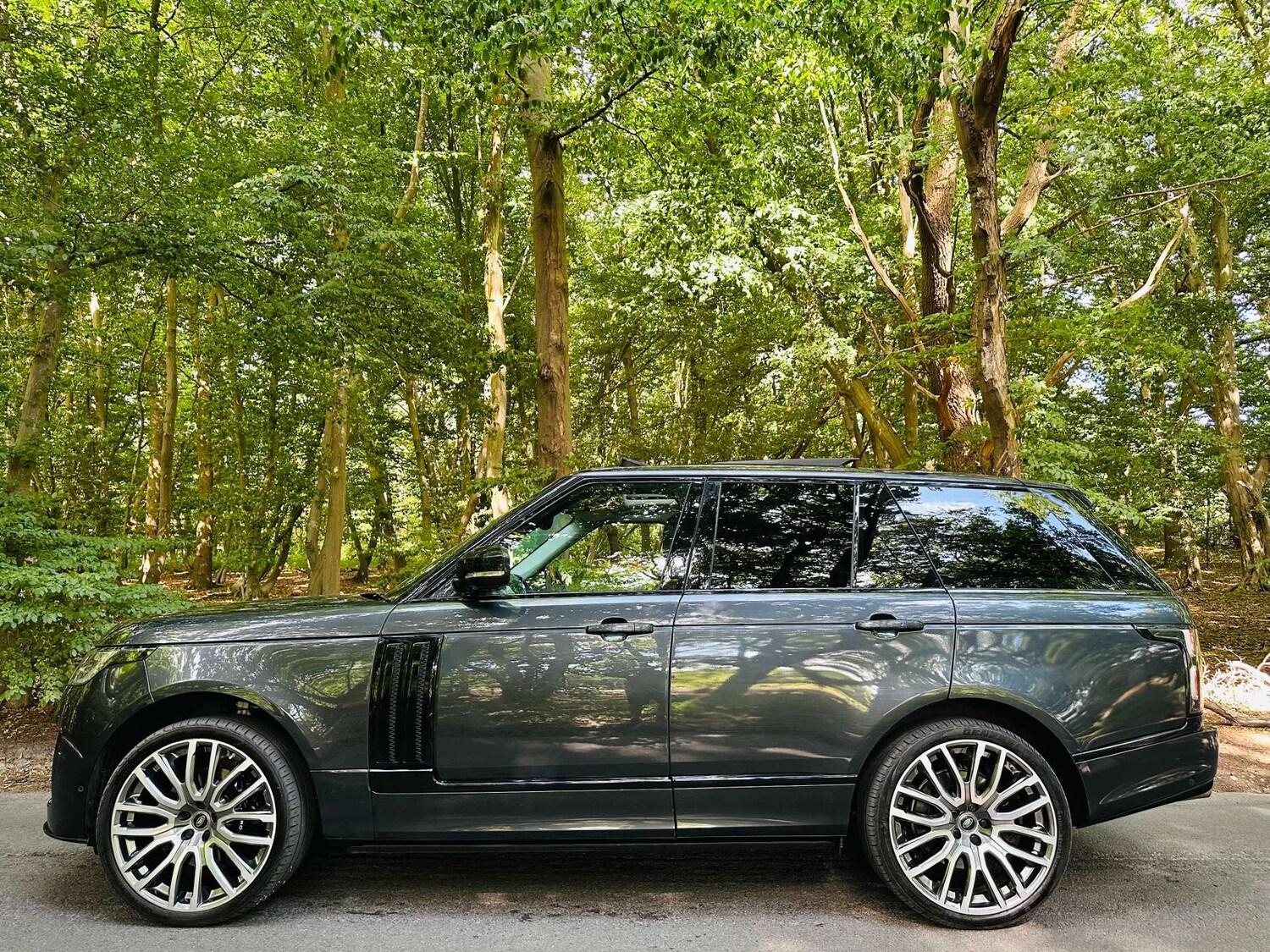 Used Land Rover Range Rover 2019 for sale - 76601829: Photo 40