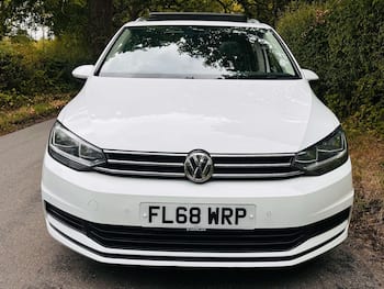 Used Volkswagen Touran 2018 for sale - 79800194: Photo