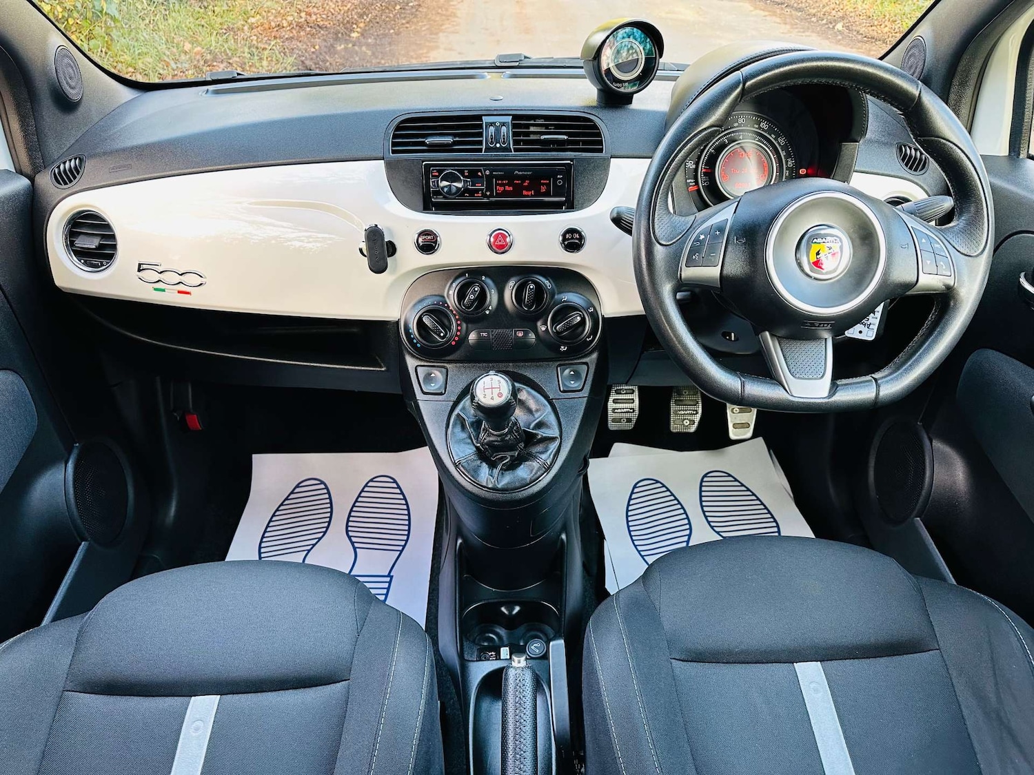 Used Abarth 500 2014 for sale - 76637970: Photo 13