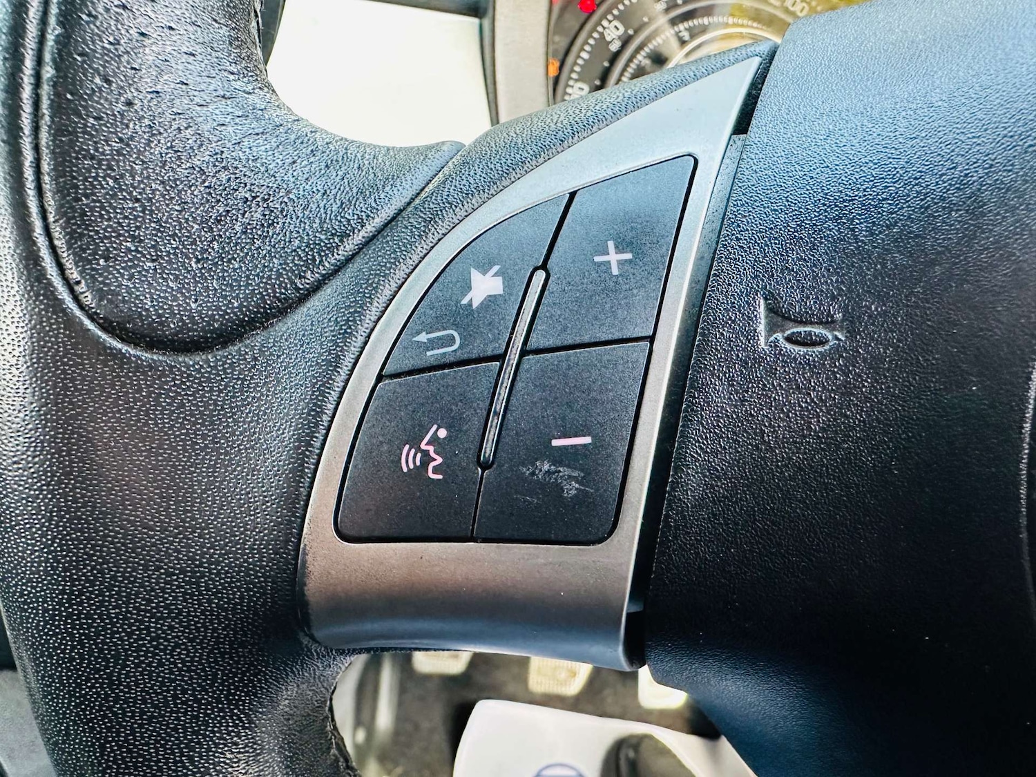 Used Abarth 500 2014 for sale - 76637970: Photo 19