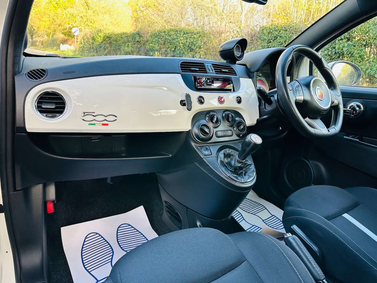 Used Abarth 500 2014 for sale - 76637970: Photo 8