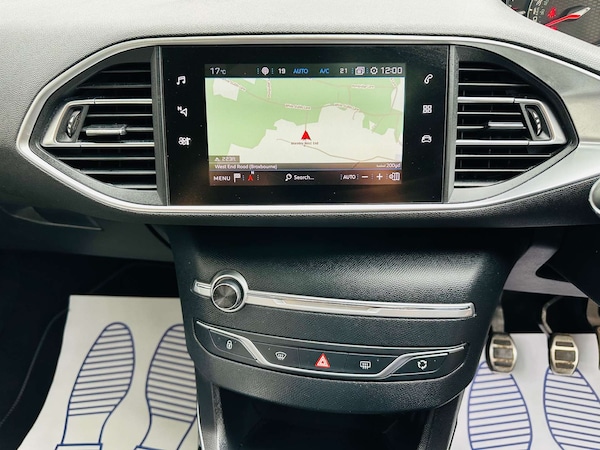 Used Peugeot 308 2019 for sale - 76290943: Photo 13