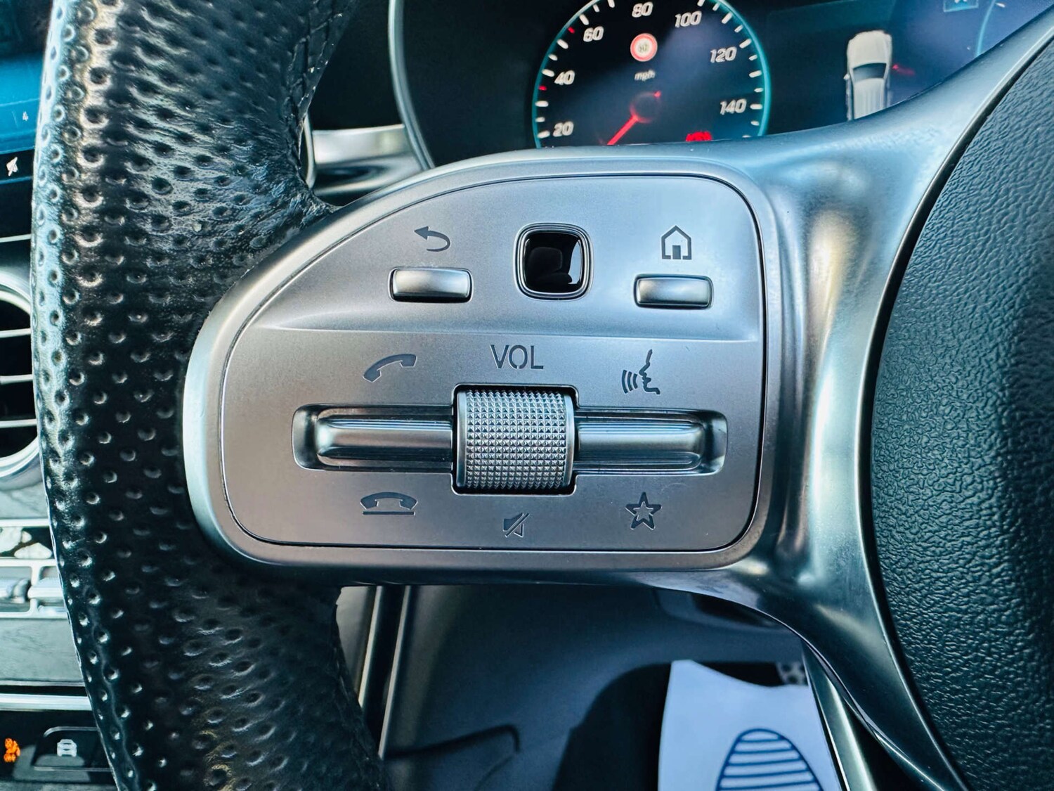 Used Mercedes-Benz GLC 2020 for sale - 78171889: Photo 21