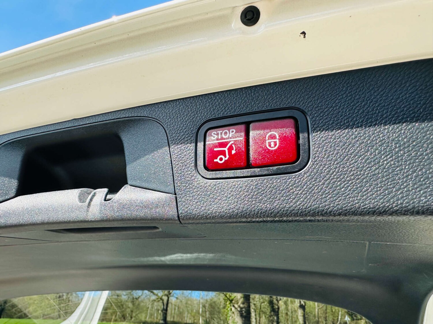 Used Mercedes-Benz GLC 2020 for sale - 78171889: Photo 42