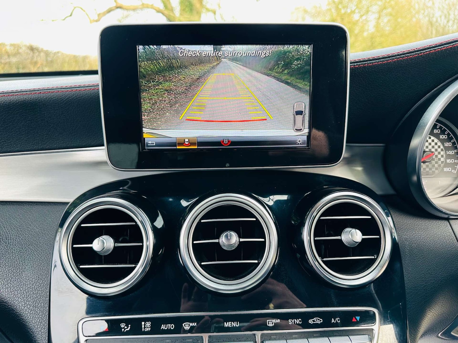 Used Mercedes-Benz GLC 2018 for sale - 78171868: Photo 13