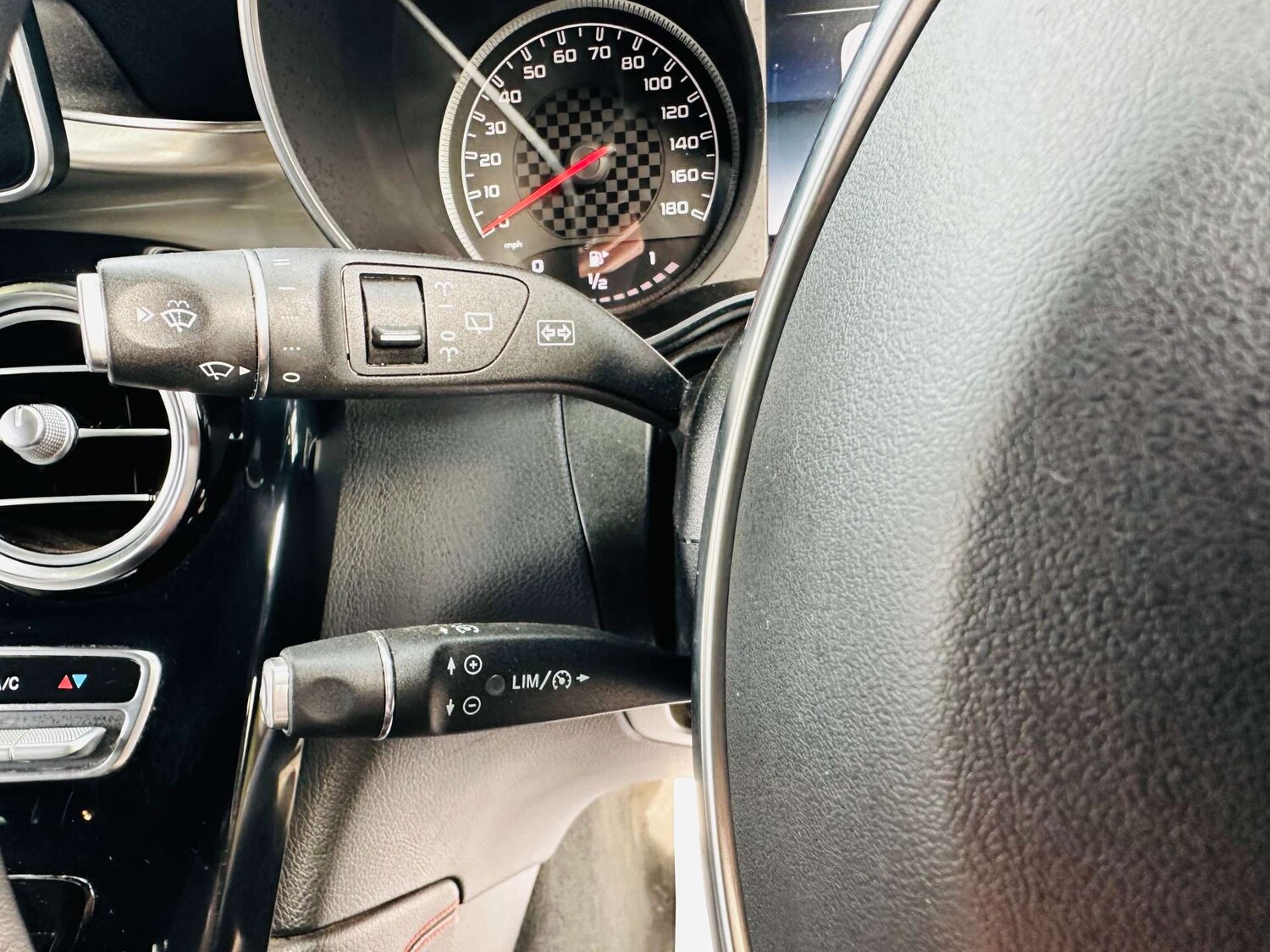 Used Mercedes-Benz GLC 2018 for sale - 78171868: Photo 16