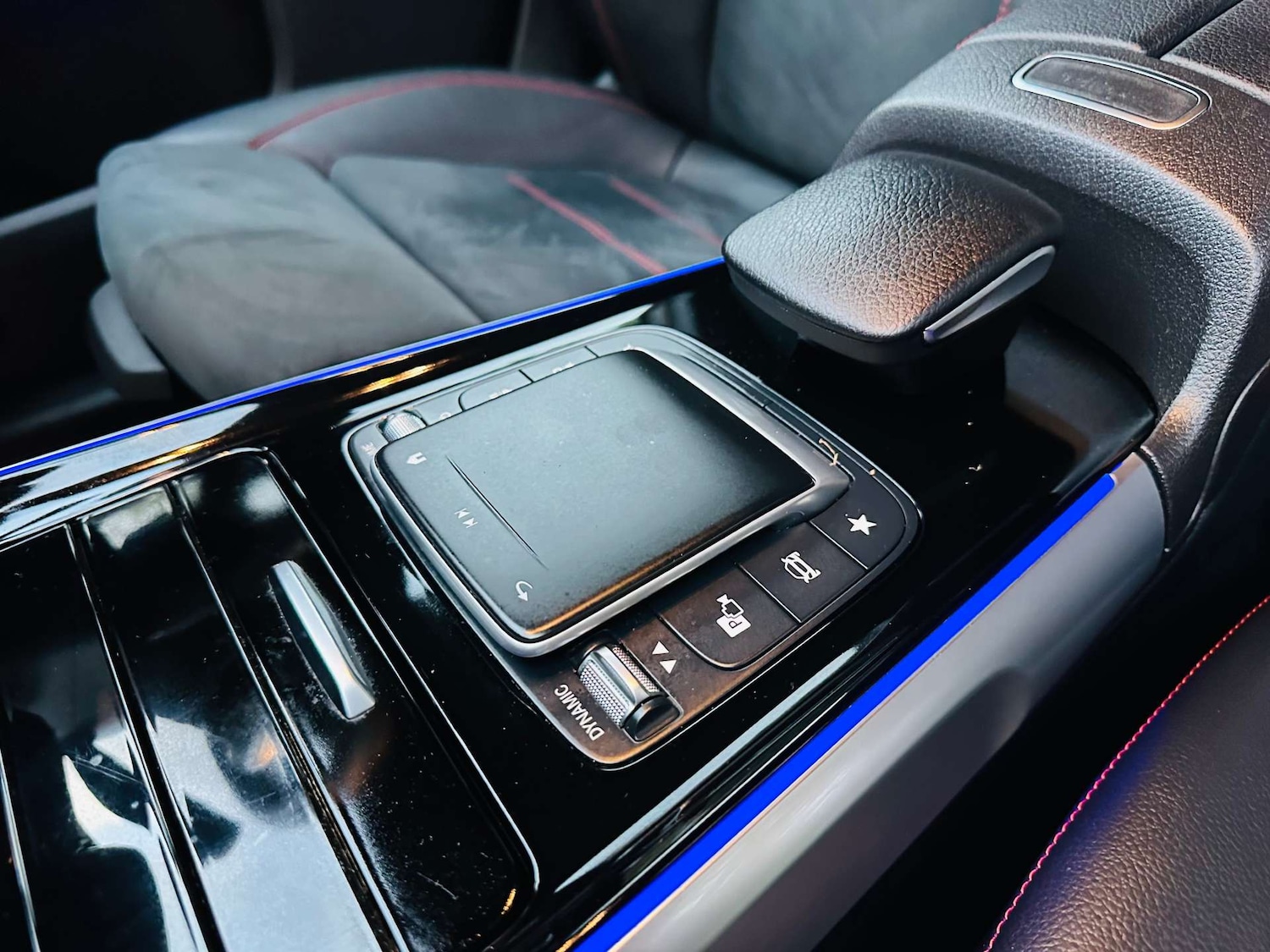 Used Mercedes-Benz GLB 2021 for sale - 76322870: Photo 21