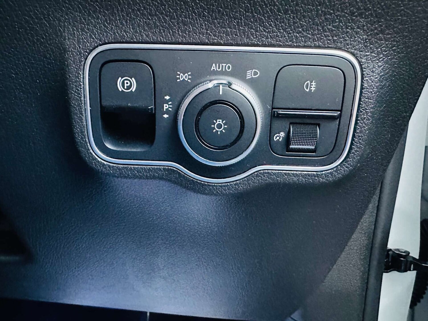 Used Mercedes-Benz GLB 2021 for sale - 76322870: Photo 27