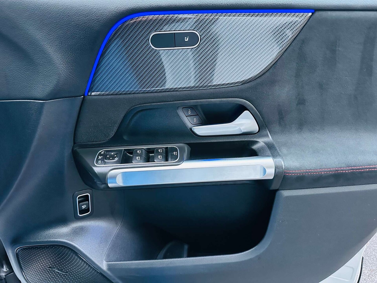 Used Mercedes-Benz GLB 2021 for sale - 76322870: Photo 29