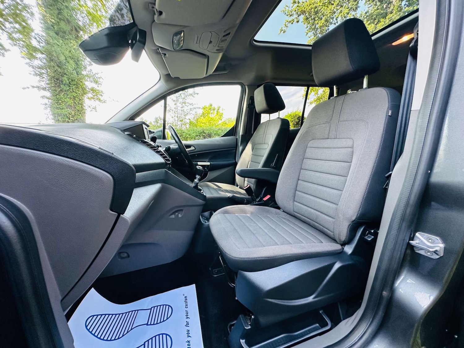 Used Ford Grand Tourneo Connect 2021 for sale - 76601859: Photo 8