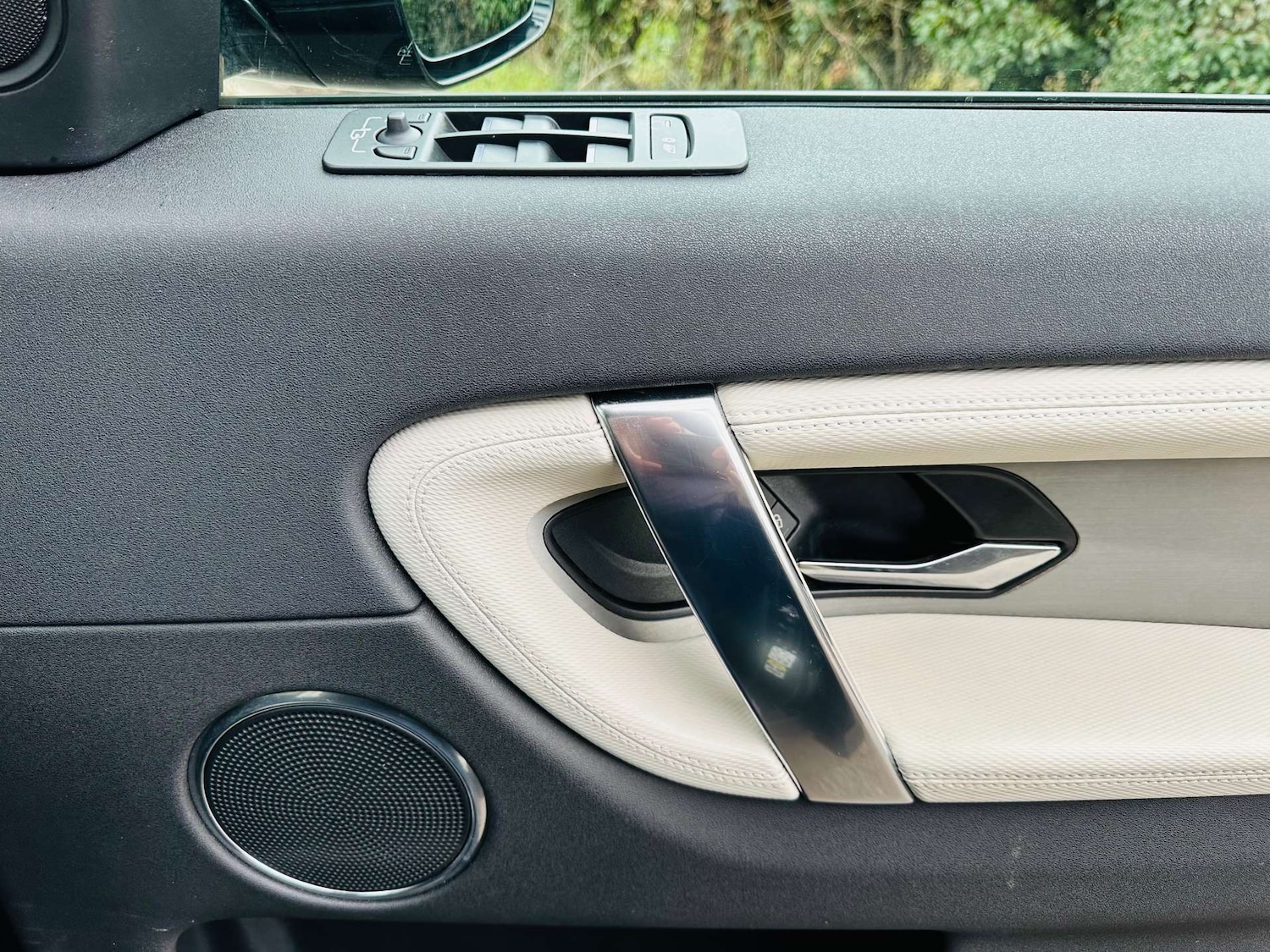 Used Land Rover Discovery Sport 2021 for sale - 77591944: Photo 25