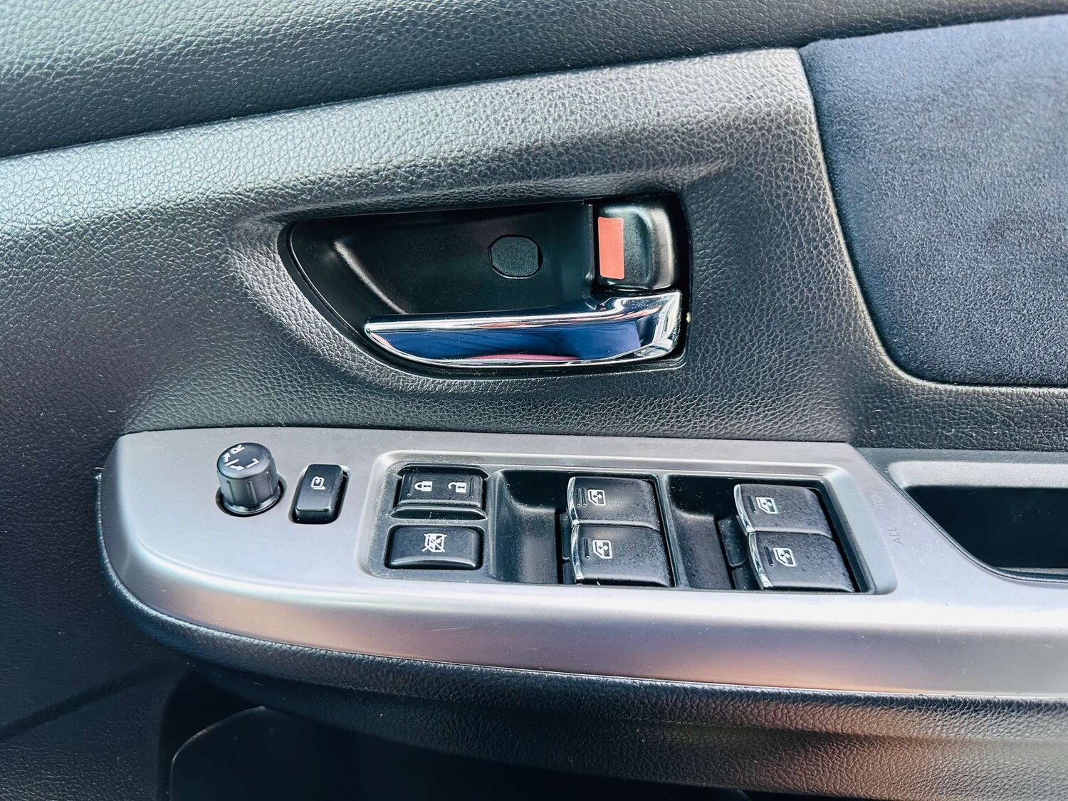 Used Subaru WRX STI 2018 for sale - 78171884: Photo 28