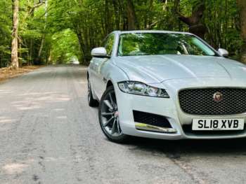 Used Jaguar XF 2018 for sale - 74854271: Photo