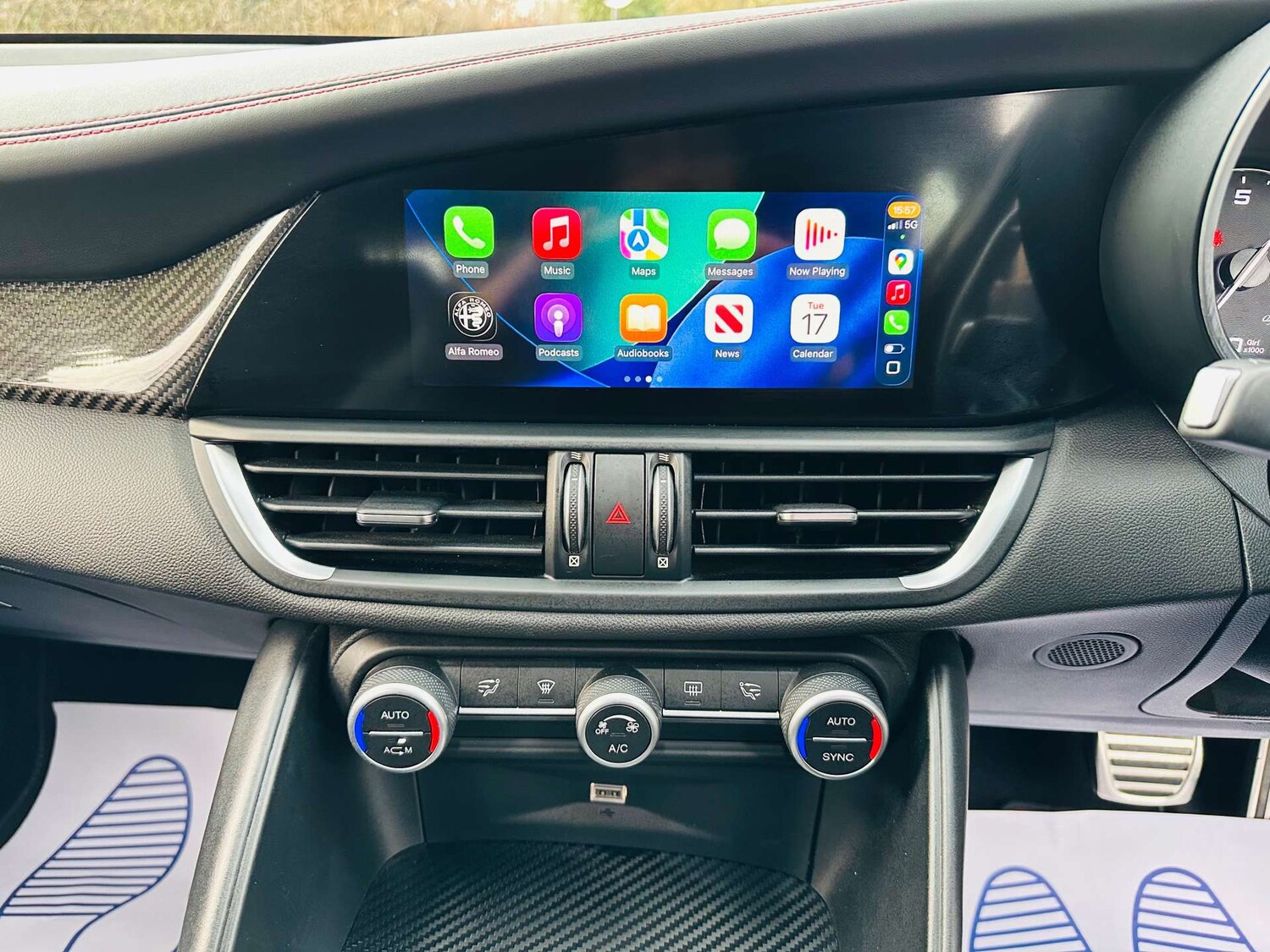 Used Alfa Romeo Giulia 2018 for sale - 78171876: Photo 11