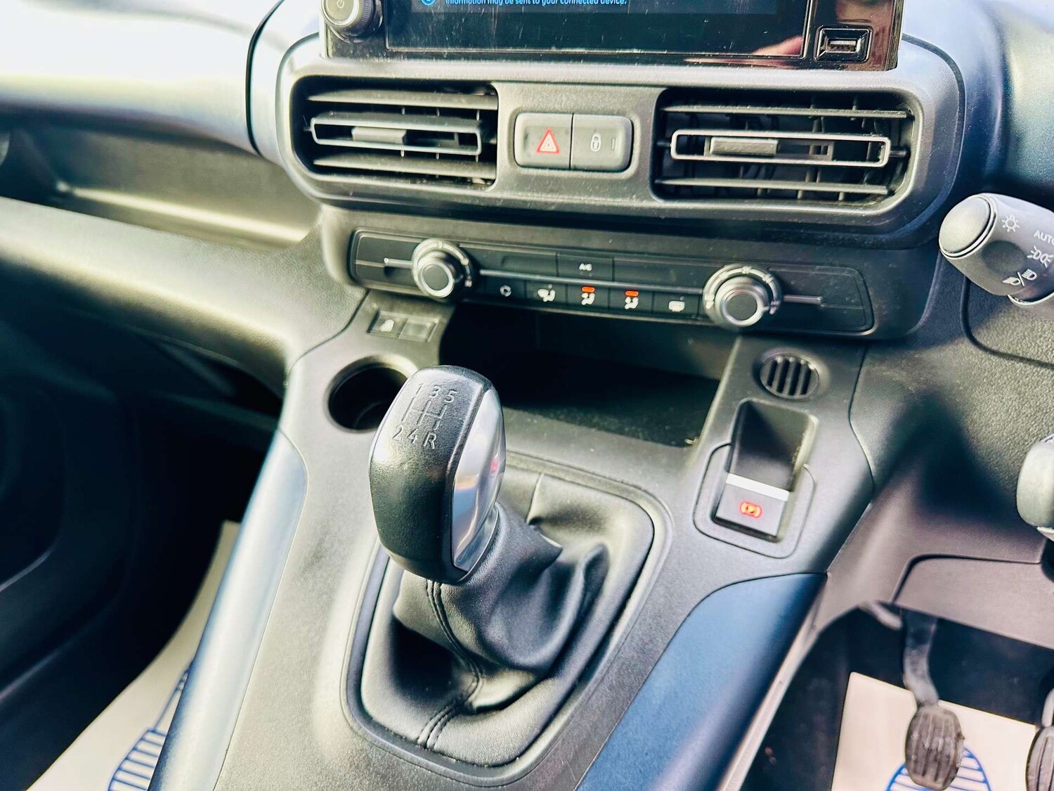 Used Peugeot Rifter 2019 for sale - 78171849: Photo 16