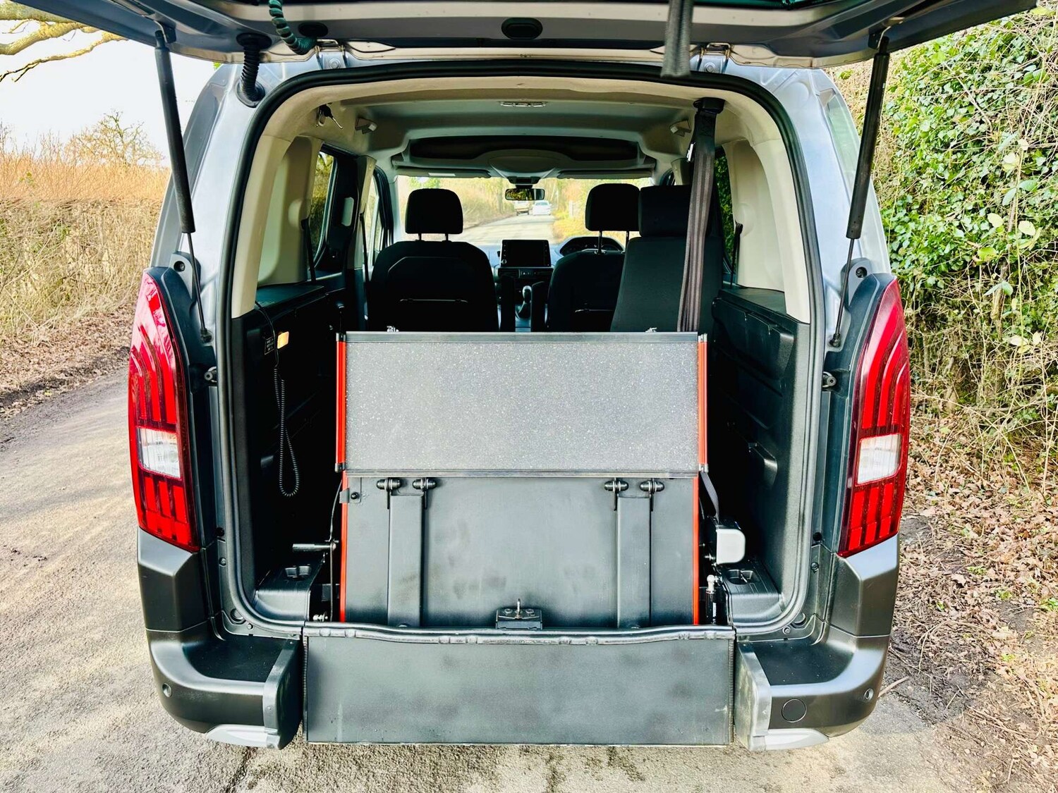 Used Peugeot Rifter 2019 for sale - 78171849: Photo 46