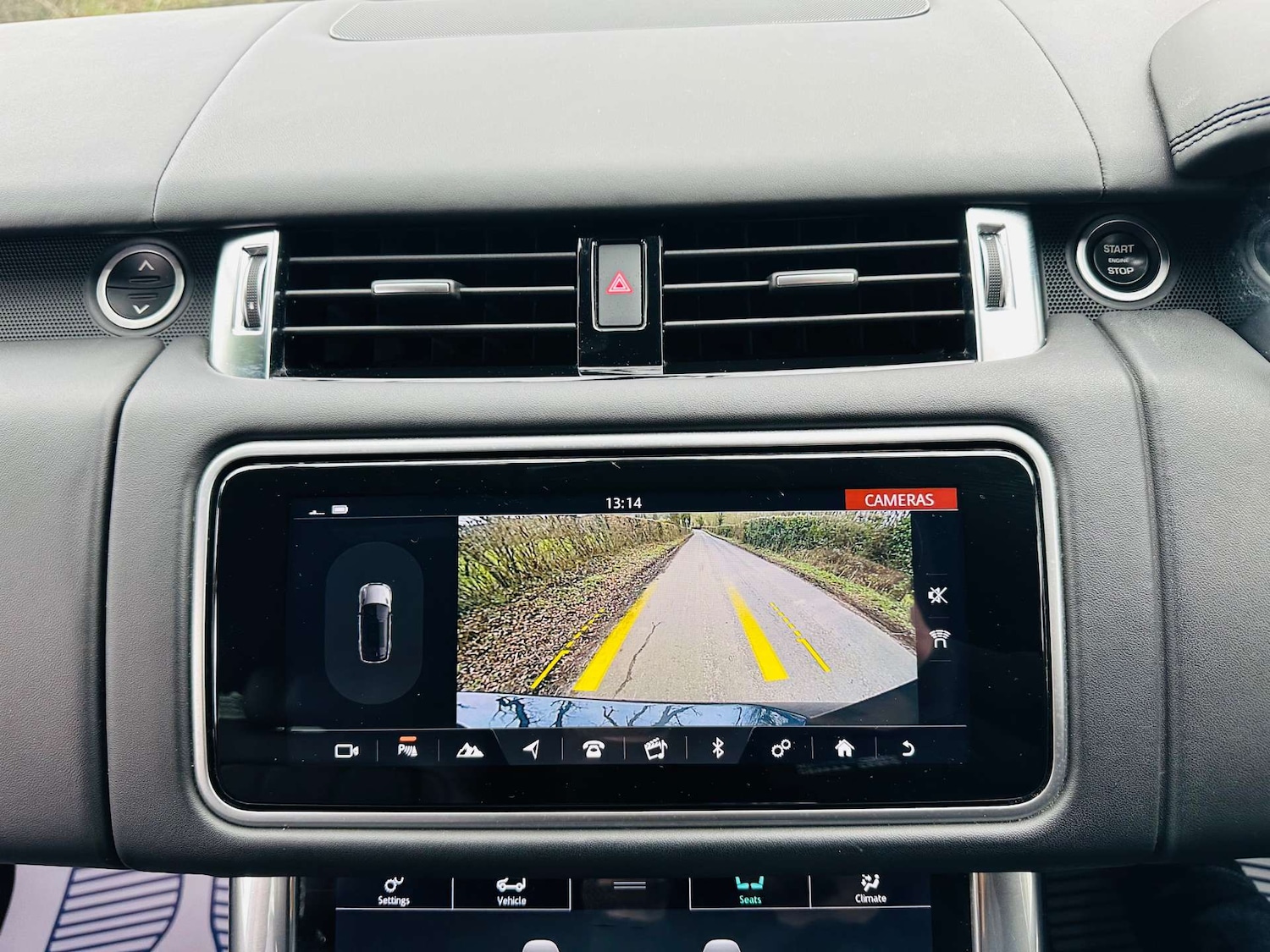 Used Land Rover Range Rover Sport 2018 for sale - 77847531: Photo 12