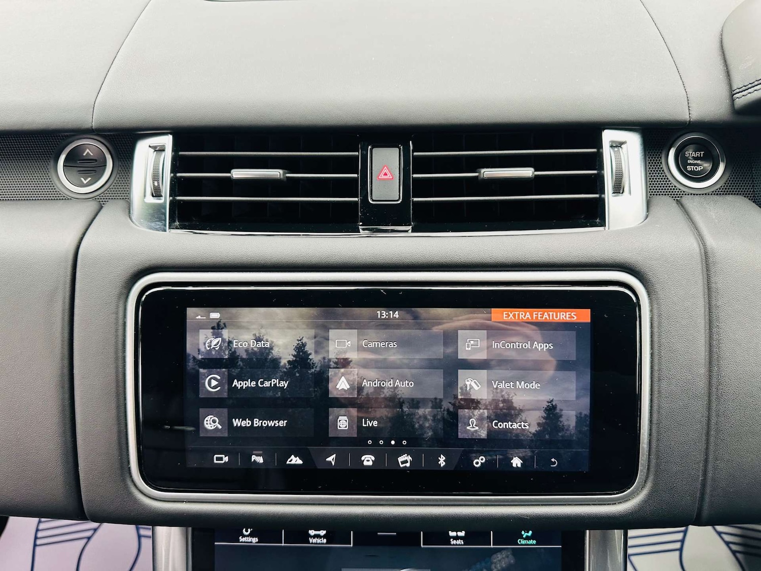 Used Land Rover Range Rover Sport 2018 for sale - 77847531: Photo 14