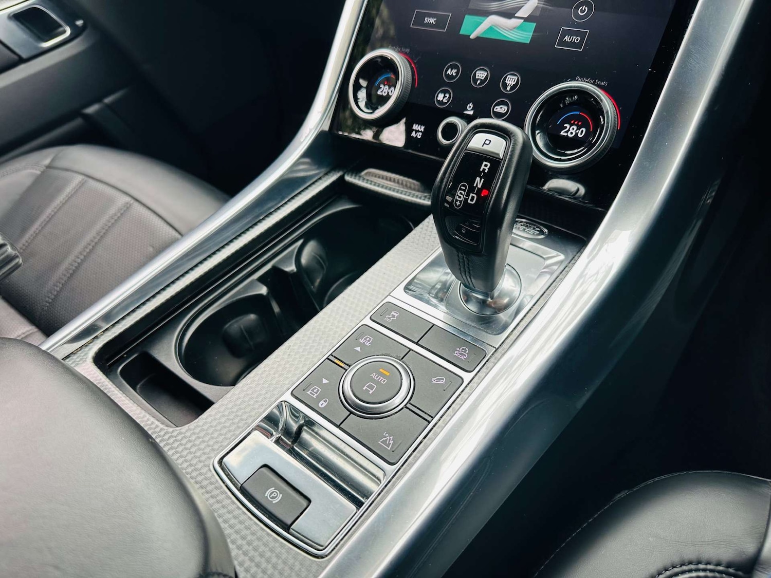 Used Land Rover Range Rover Sport 2018 for sale - 77847531: Photo 17