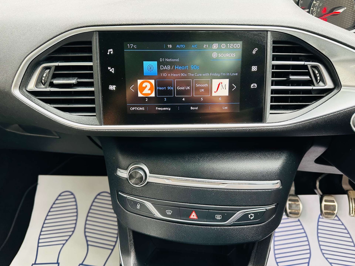 Used Peugeot 308 2019 for sale - 76602091: Photo 12