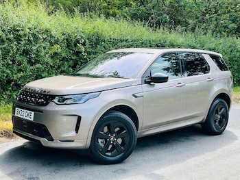 Used Land Rover Discovery Sport 2022 for sale - 79296755: Photo