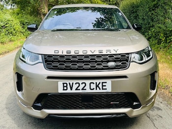 Used Land Rover Discovery Sport 2022 for sale - 79296755: Photo