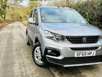 Used Peugeot Rifter 2019 for sale - 76002996: Photo