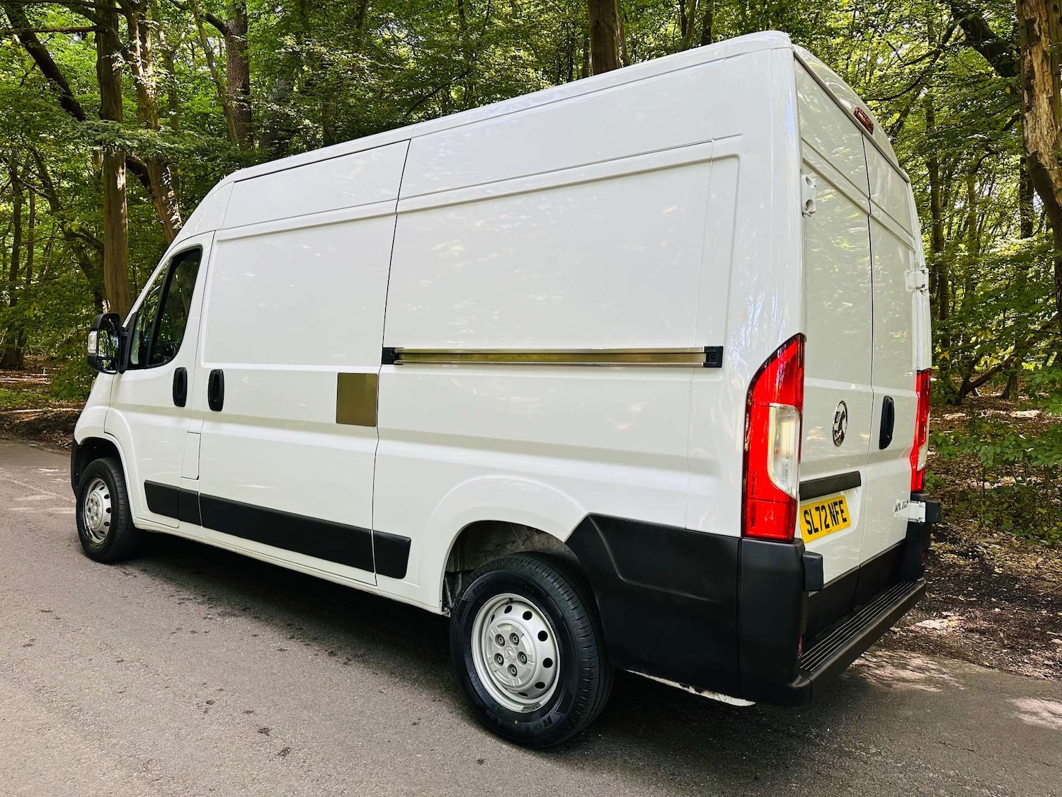 Vehicle 33