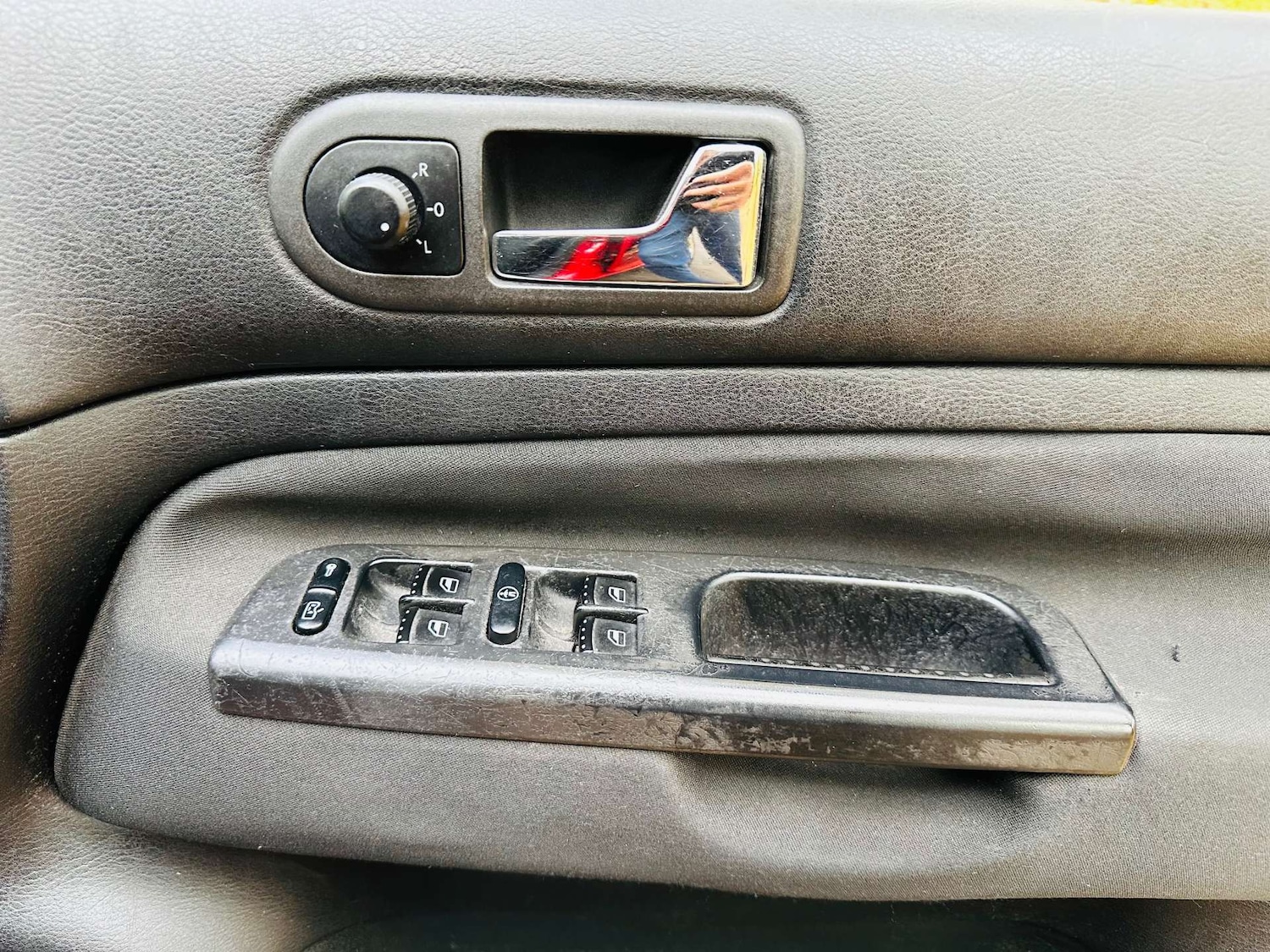 Used Volkswagen Golf 2001 for sale - 76343788: Photo 16