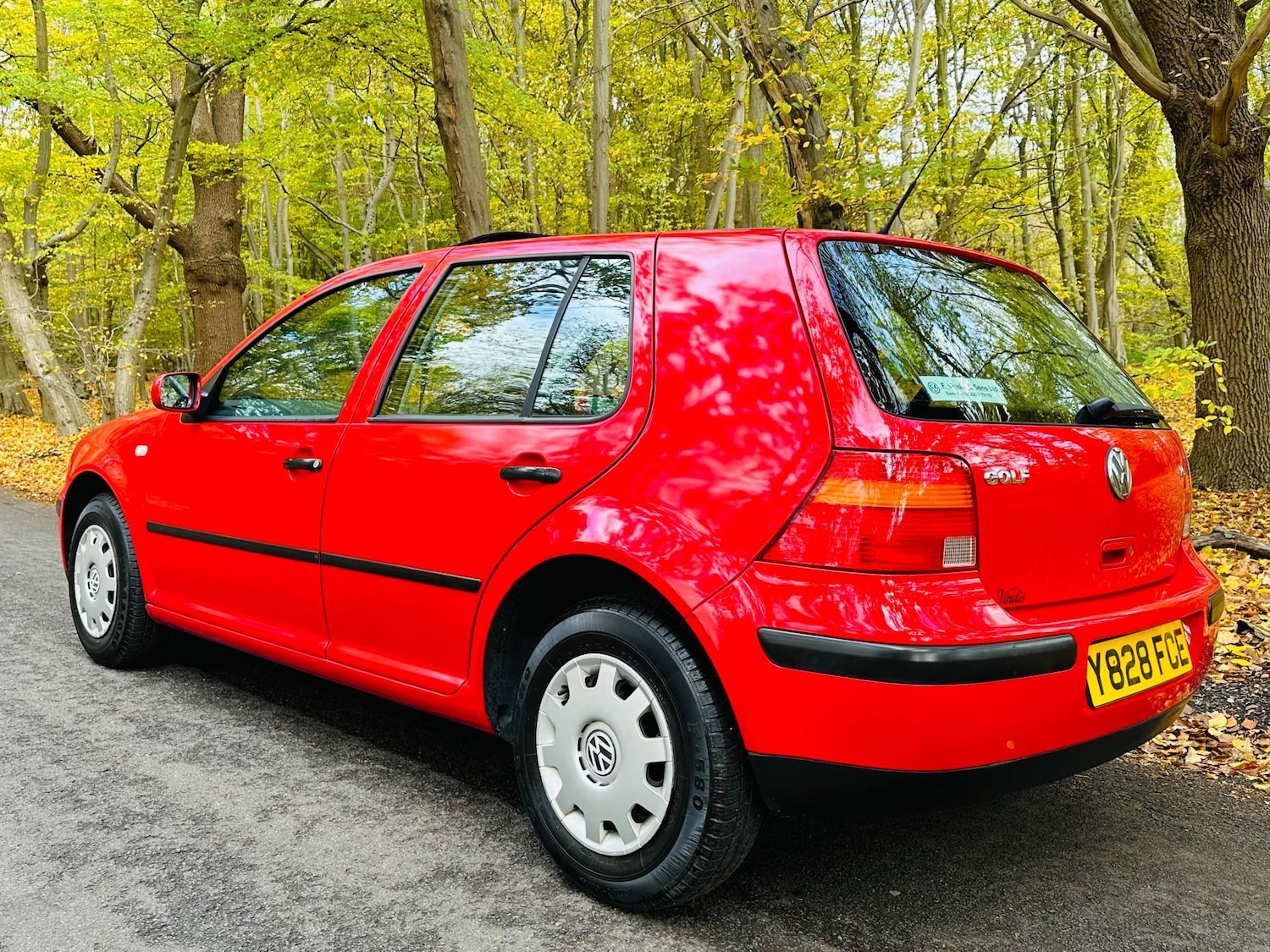 Used Volkswagen Golf 2001 for sale - 76343788: Photo 28