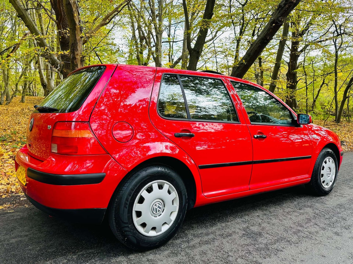 Used Volkswagen Golf 2001 for sale - 76343788: Photo 37